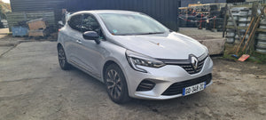 RENAULT CLIO - TCE 140 - ESSENCE - VHU 2024 3268