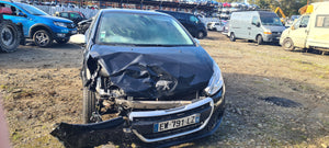 PEUGEOT 208 1.2 PTEC - ESSENCE - VHU 2024 3246