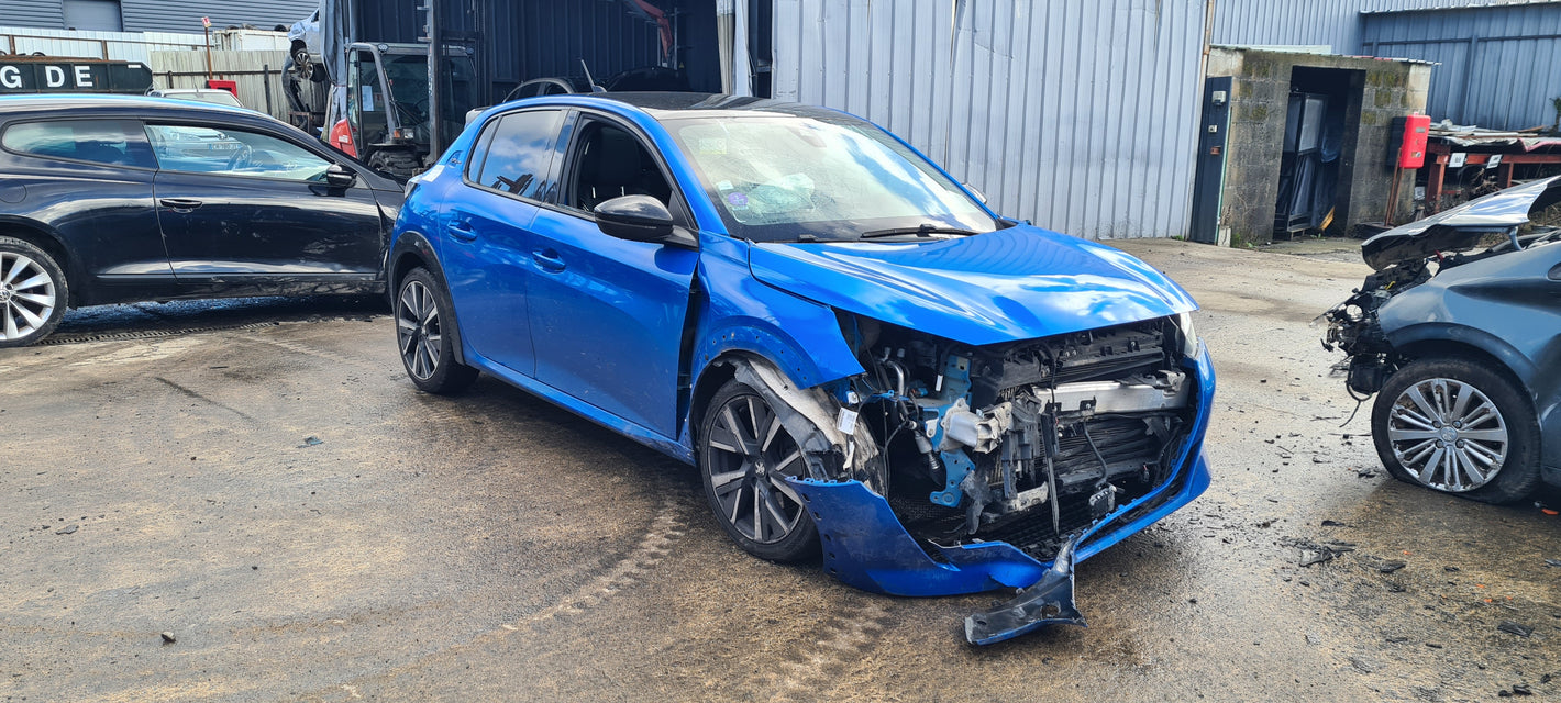 PEUGEOT 208 - 1.2 PTEC - ESSENCE - VHU 2025 0618