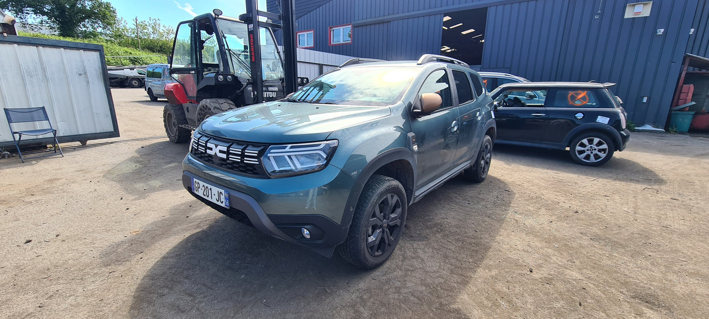 DACIA DUSTER 2 - 1.3 TCE - ESSENCE - VHU 2025 1420