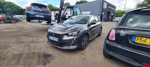 PEUGEOT 208 II - 1.2 PURECTECH - ESSENCE - VHU 2025 1293
