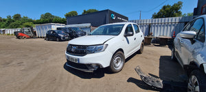 DACIA SANDERO - 1.0 SCE 75 ESSENTIEL - ESSENCE - VHU 2025 1634