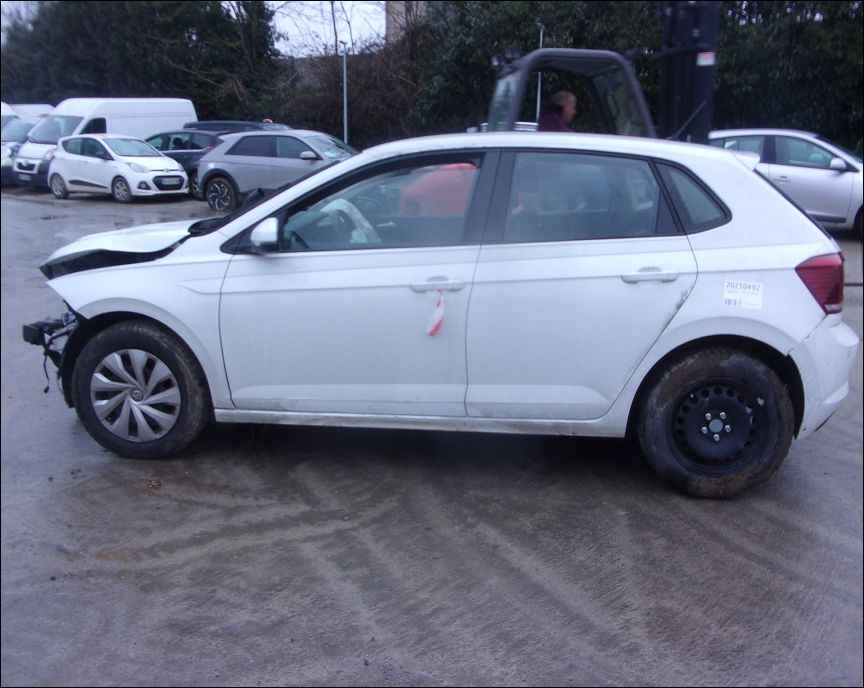 VOLKSWAGEN POLO - 1.0 65 - ESSENCE - VHU 2025 0492