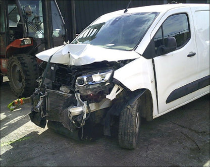 CITROEN BERLINGO - 1.2 PTEC - ESSENCE - VHU 2024 2896