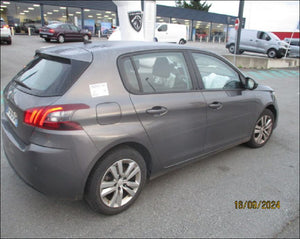 PEUGEOT 308 - 1.2 PTEC - ESSENCE - VHU 2024 2745