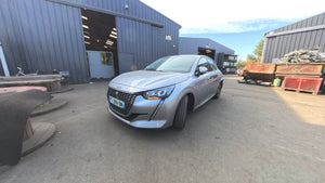 PEUGEOT 208 II - 1.2 PURETECH - ESSENCE - VHU 2025 1143