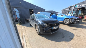 PEUGEOT 2008 - 1.2 PURETECH - ESSENCE - VHU 2025 1282