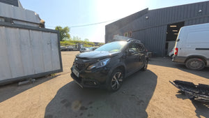 PEUGEOT 2008 - 1.2 PURETECH - ESSENCE - VHU 2025 1282